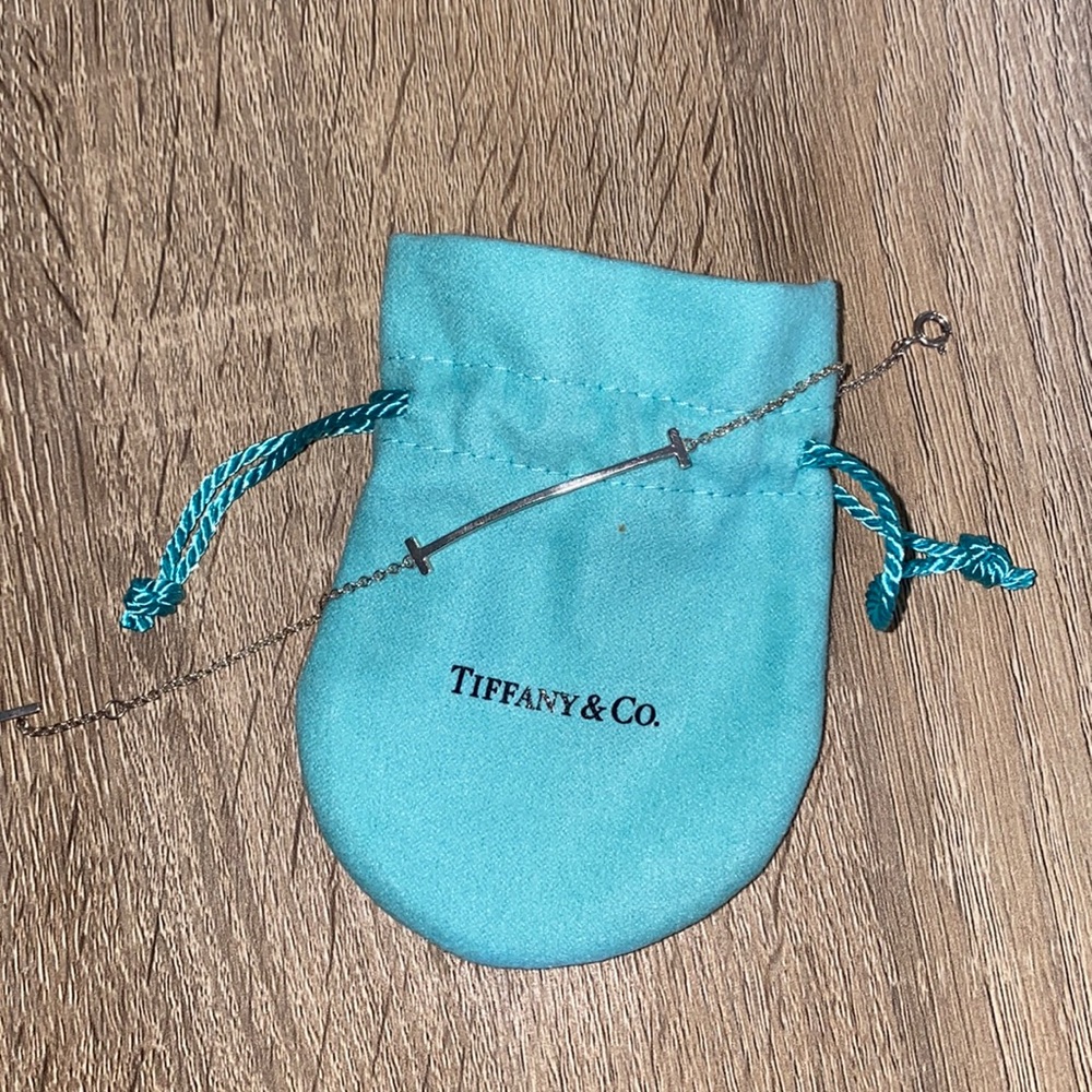 Tiffany & Co Smile bracelet